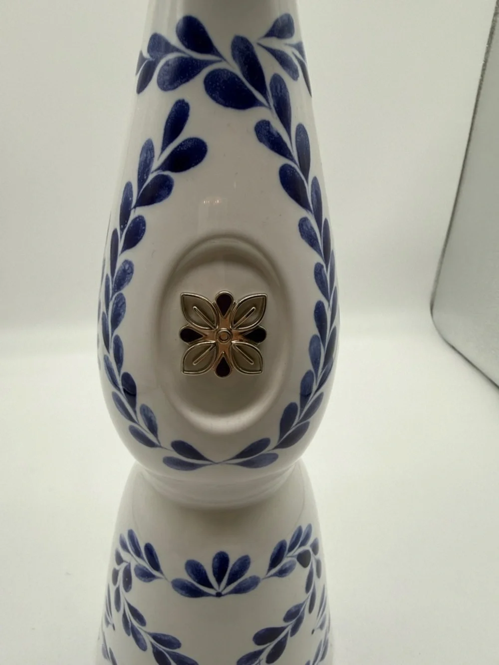 Clase Azul Reposado 750ml Tequila Bottle in Box.